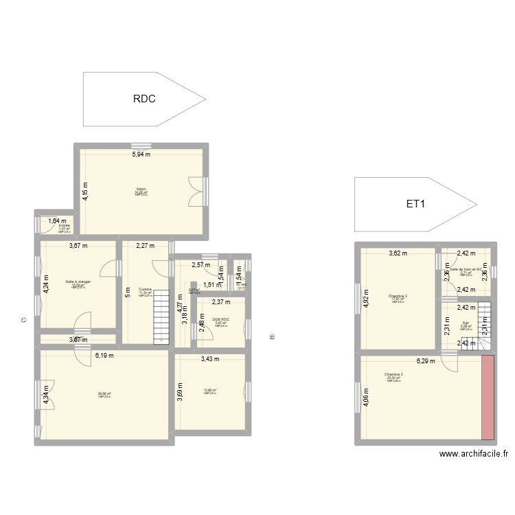 Chapelle. Plan de 14 pièces et 162 m2