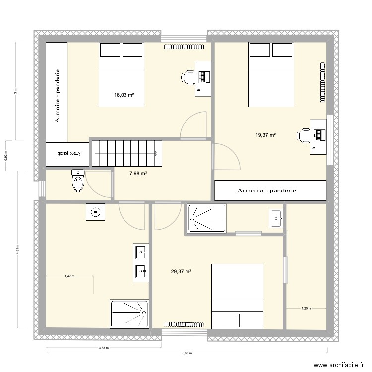 2e étage à trois colocs. Plan de 4 pièces et 73 m2