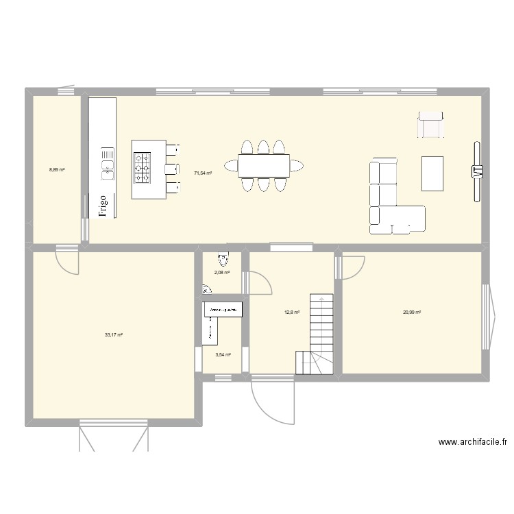 RDC. Plan de 7 pièces et 153 m2