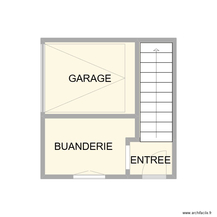 RDC CALVISSON. Plan de 4 pièces et 10 m2
