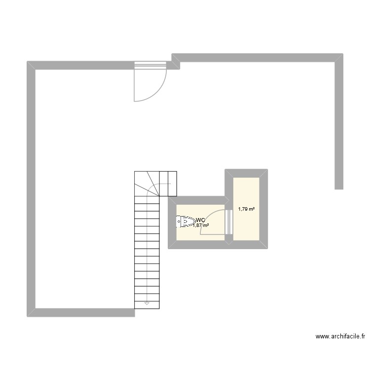 Maison. Plan de 2 pièces et 4 m2