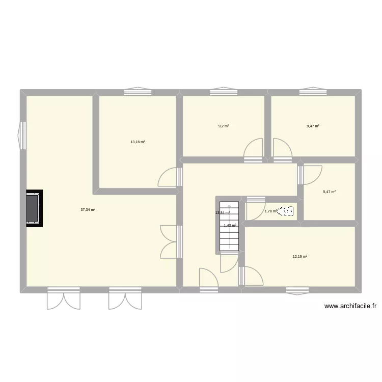 Fresquiennes. Plan de 9 pièces et 104 m²