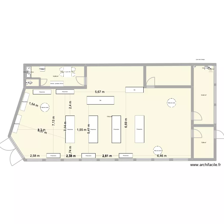 magasin acuitis. Plan de 4  et 211 m²