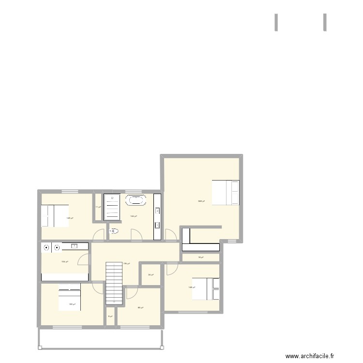 Étage. Plan de 12 pièces et 129 m2