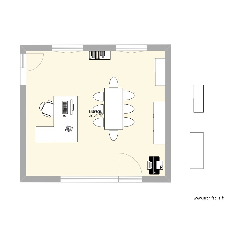 Bureau. Plan de 1 pièce et 33 m2