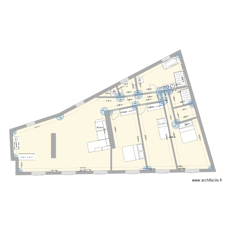 Coupejarret0. Plan de 2 pièces et 115 m2