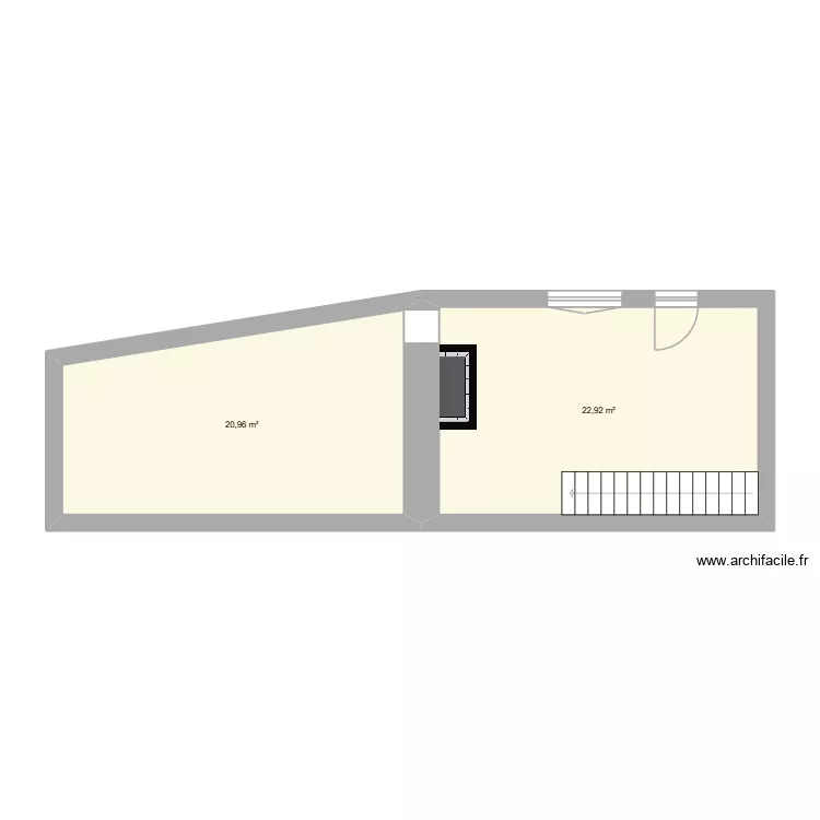 RDC. Plan de 2  et 44 m²