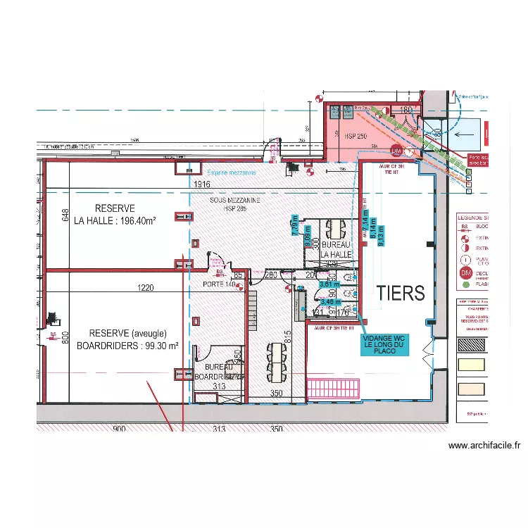 BOARDRIDERS LA HALLE EU. Plan de BOARDRIDERS LA HALLE EU. Plan de