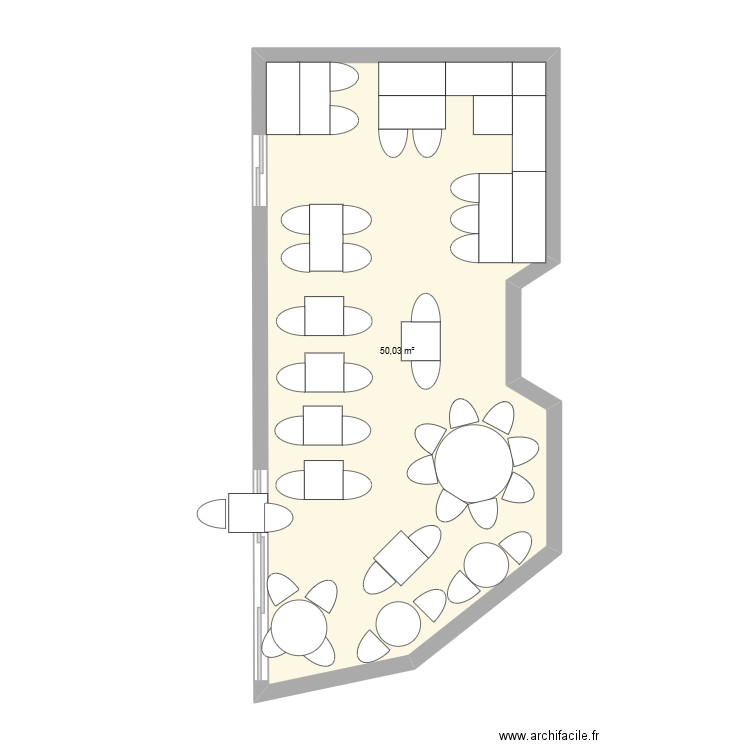 HOTEL CATALAN. Plan de 1 pièce et 50 m2
