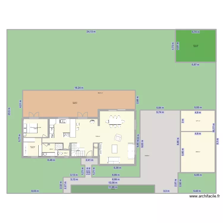 Maison Buchy. Plan de 13  et 682 m²