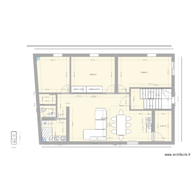 Rez de Chaussée. Plan de 14 pièces et 166 m2