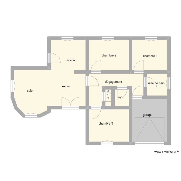 0772. Plan de 9 pièces et 73 m2