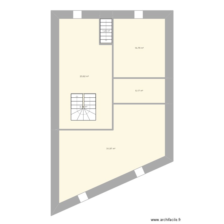 T.piacentini. Plan de 9 pièces et 136 m2