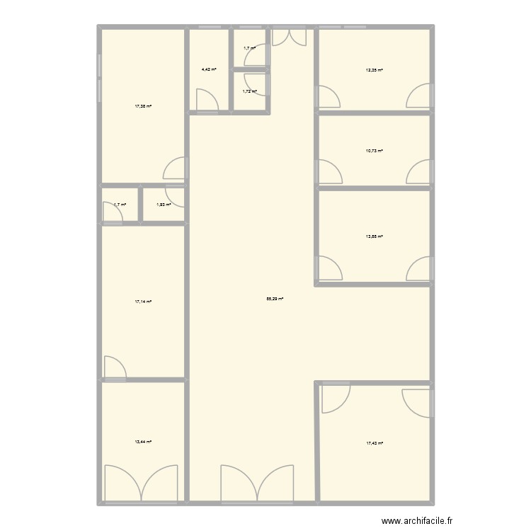 plan bonaberie. Plan de 13 pièces et 199 m2