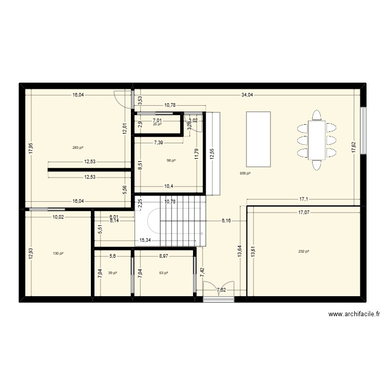 Farmhouse V1. Plan de 8 pièces et 142 m2