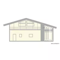 Facade projet&eacute;e post persiennes