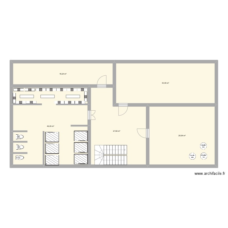 sous-sol douches. Plan de 5 pièces et 145 m2