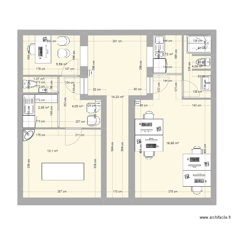 Saint Joseph RDC // V3 option couloir. Plan de 9 pièces et 68 m2