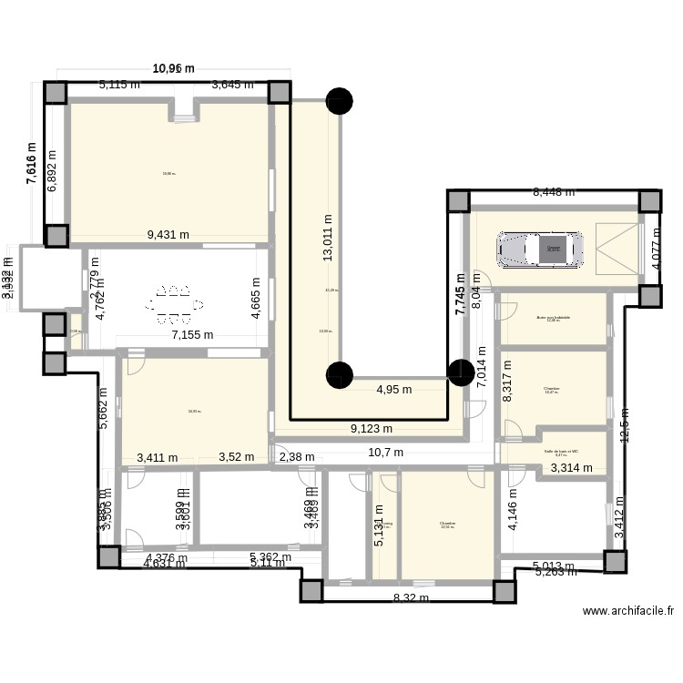 Loukanga_maison_basse_reference_cotation. Plan de 11 pièces et 255 m2