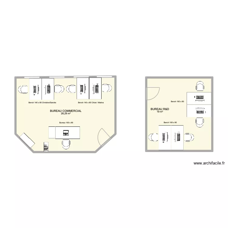 Bureau Commercial. Plan de 2  et 47 m²