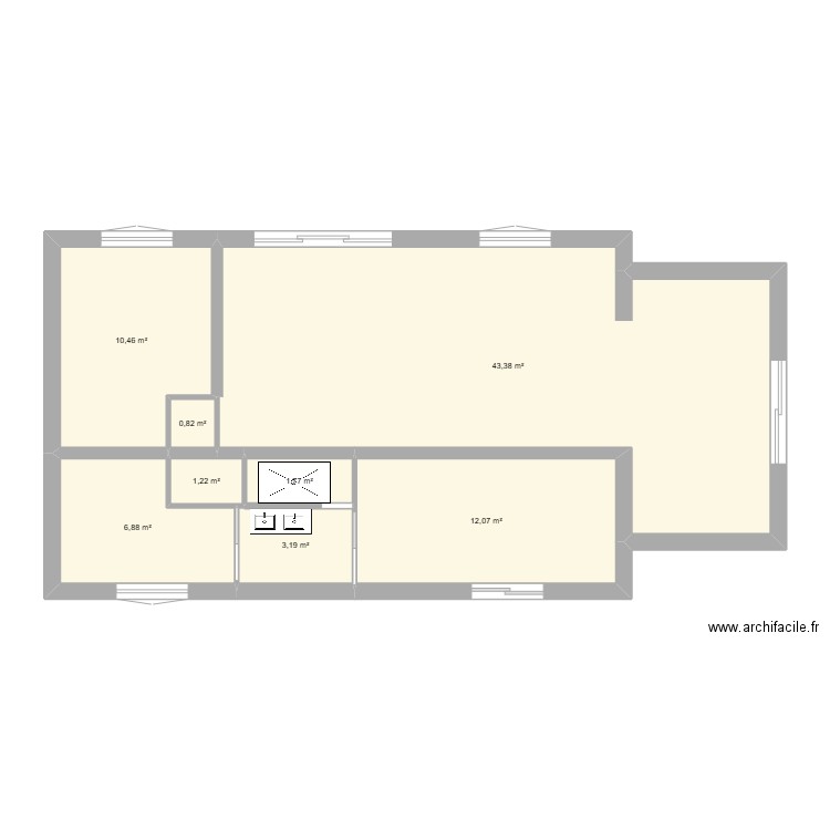 maison 2. Plan de 8 pièces et 80 m2