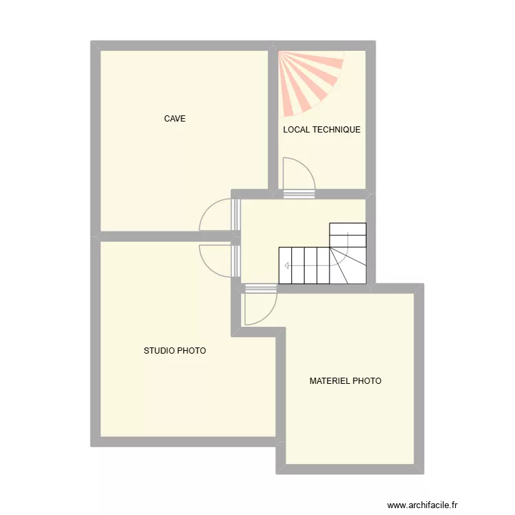 PLAN SOUS SOL DECRUYENAERE. Plan de 5  et 51 m²