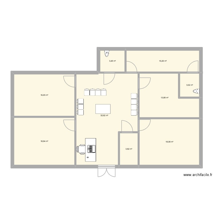 Centre 2. Plan de 9 pièces et 121 m2