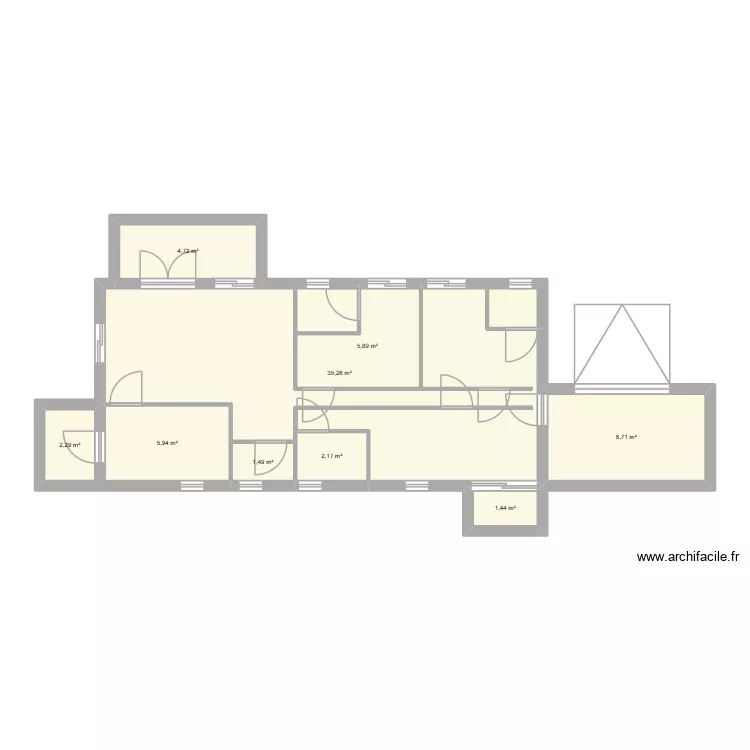 Isma&euml;l BTP. Plan de 9  et 68 m²