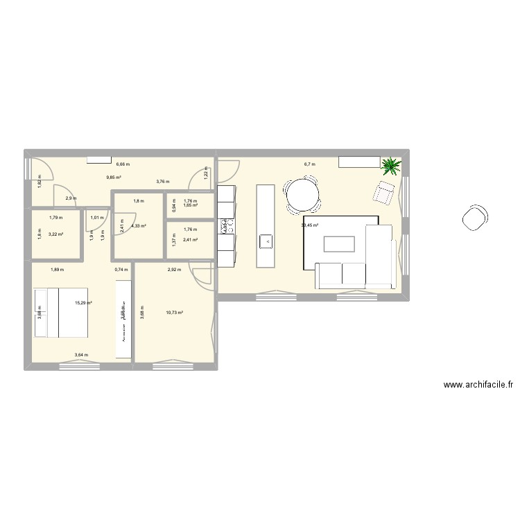 T&T 2. Plan de 8 pièces et 81 m2