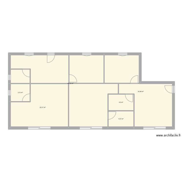 HOTEL. Plan de 6 pièces et 115 m2