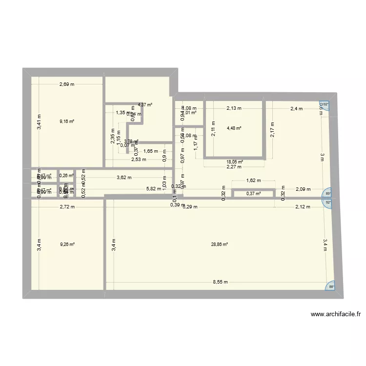 2.26. Plan de 13  et 81 m²
