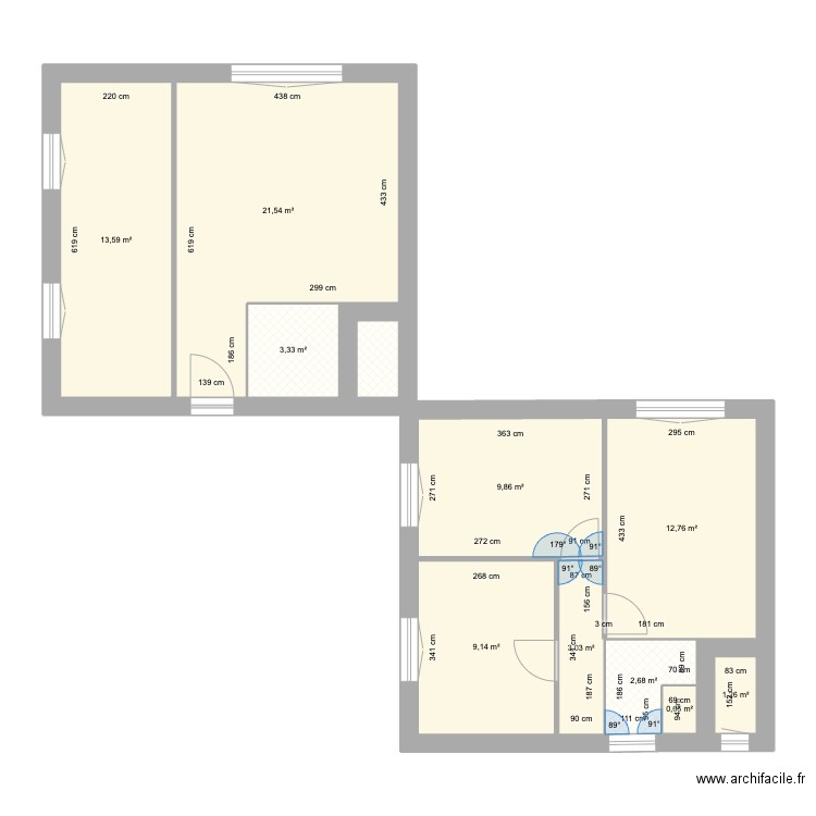 TAHIRI. Plan de 11 pièces et 79 m2