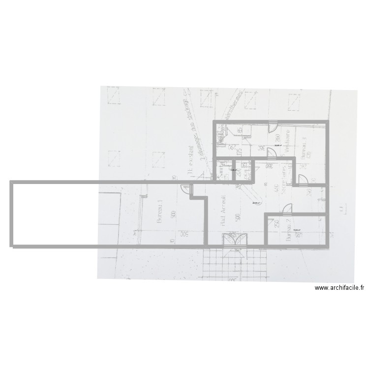 Bureau. Plan de 4 pièces et 102 m2