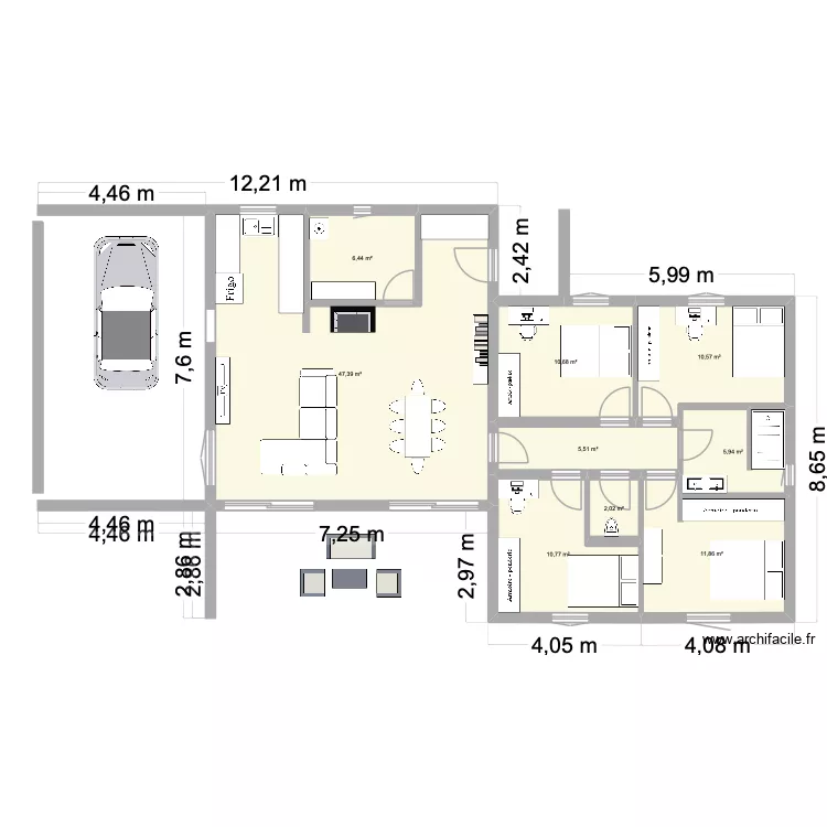 Maison 1. Plan de 9  et 111 m²