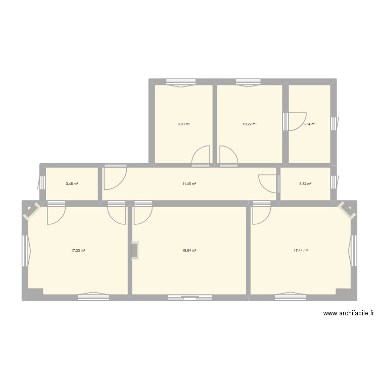Maison Mandeulieu. Plan de 9 pièces et 99 m2