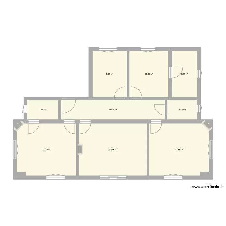 Maison Mandeulieu. Plan de 9  et 99 m²