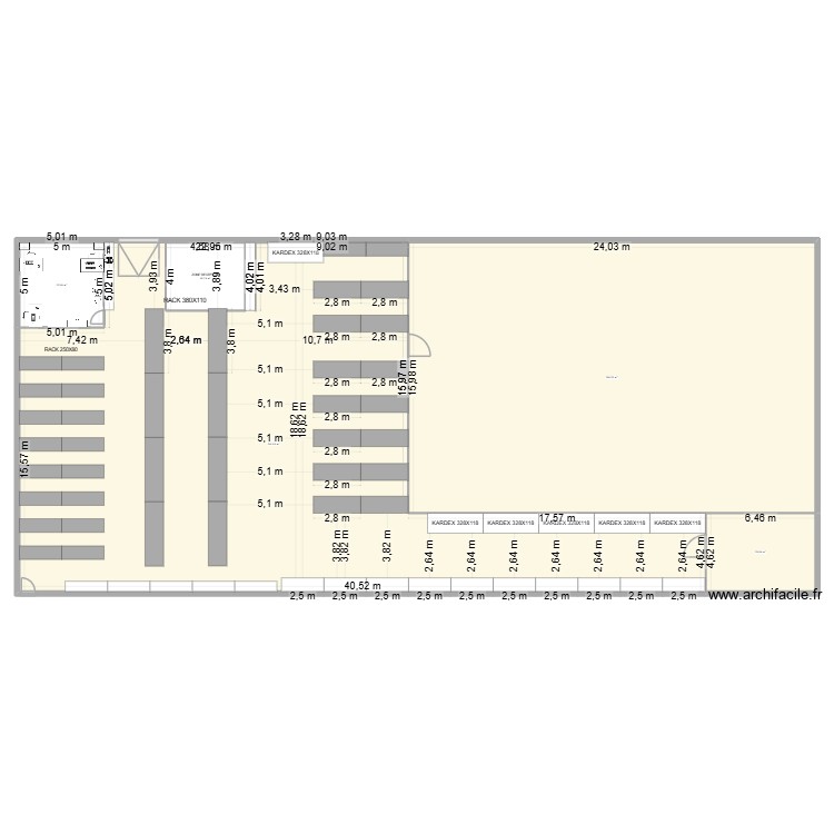 MAGASIN. Plan de 0 pièce et 0 m2