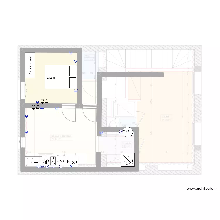 &eacute;tage. Plan de 