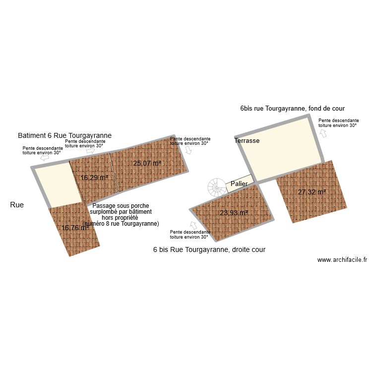 Plan toitures et cour pour DP4. Plan de 3 pièces et 108 m2