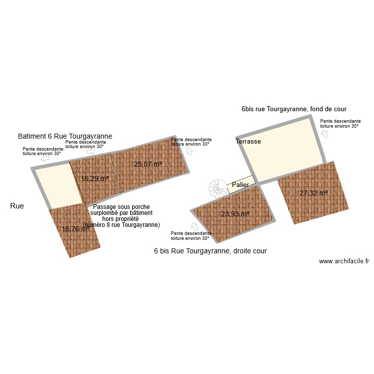 Plan toitures et cour pour DP4. Plan de 0 pièce et 0 m2