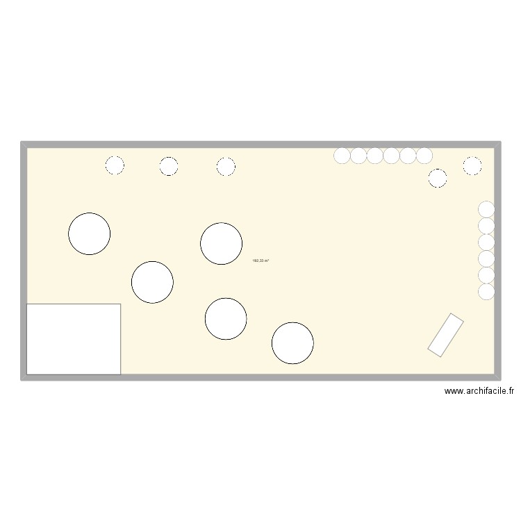 Chateau le SAZ RDC. Plan de 1 pièce et 192 m2