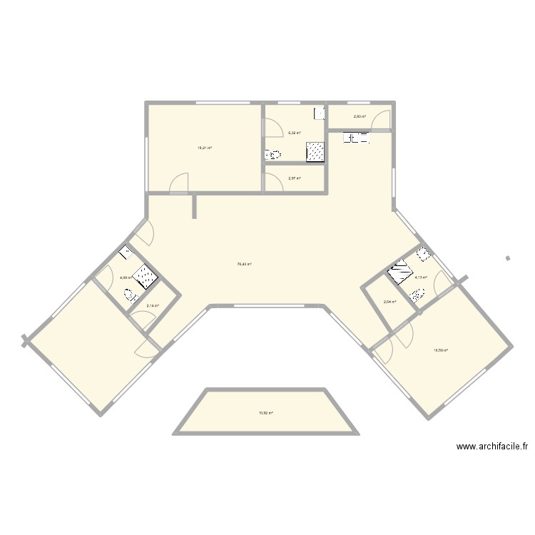 maison f 10. Plan de 11 pièces et 147 m2