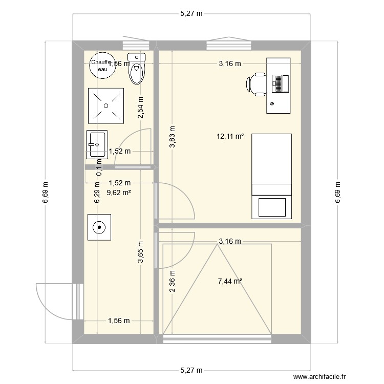 sisteron garage. Plan de 0 pièce et 0 m2