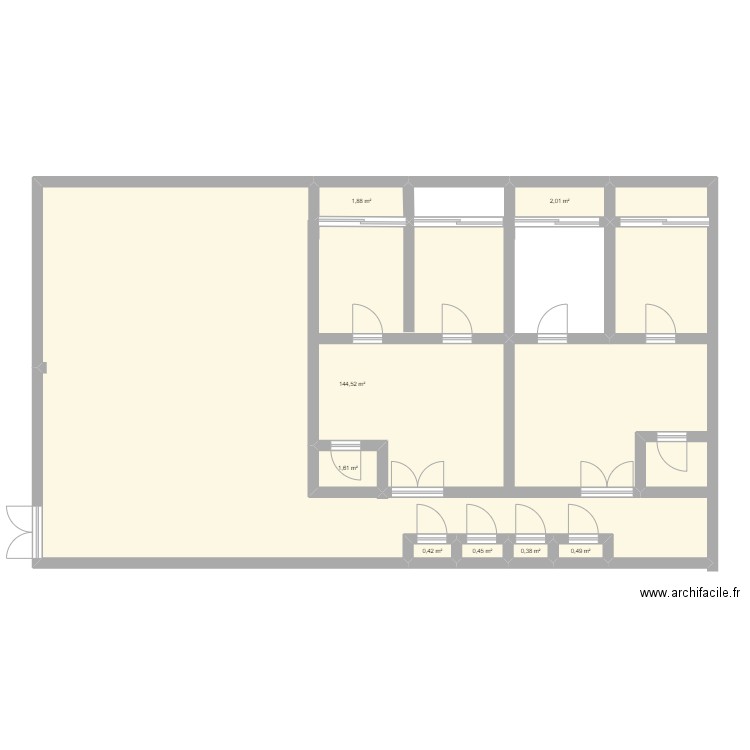 PREMIER PLAN. Plan de 8 pièces et 159 m2