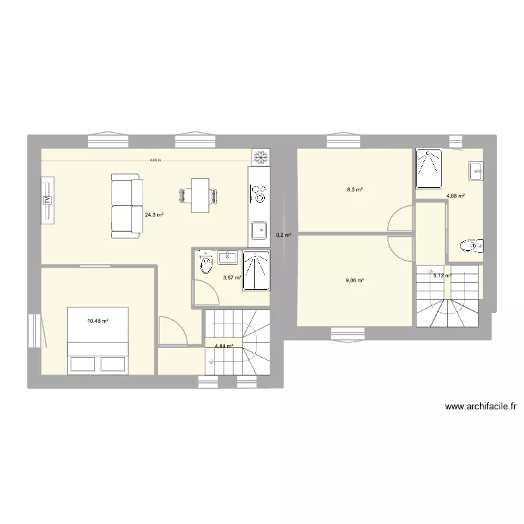 CHANTE COUCOU etage. Plan de 9 Pièces et 71 m² CHANTE COUCOU etage. Plan de 9 Pièces et 71 m²