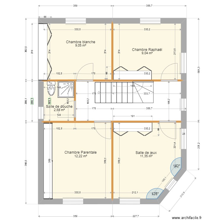 pl2. Plan de 5 pièces et 45 m2