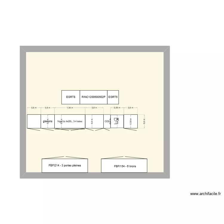bar tambouru. Plan de 1  et 32 m²