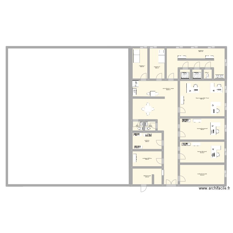 inf. Plan de 16 pièces et 230 m2