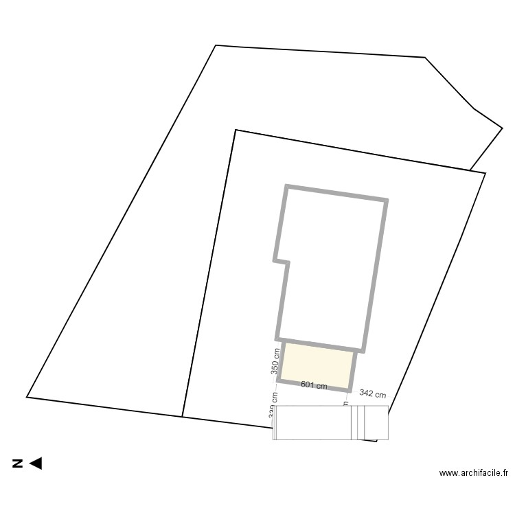 MONGIN. Plan de 1 pièce et 17 m2