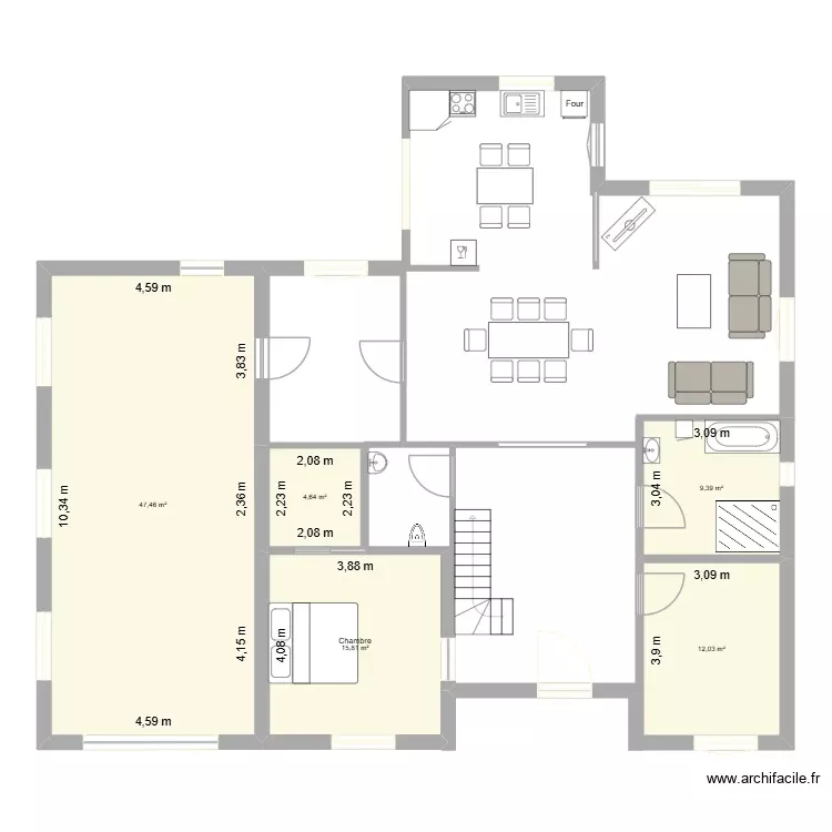 Projet avec grand d&eacute;crochement &agrave; l'arriere V8. Plan de 5 Pièces et 89 m²